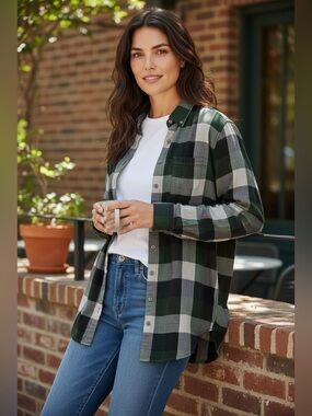 Eddie Bauer Checkered Green Button Down Long Sleeve Shirt - Size Large Tall